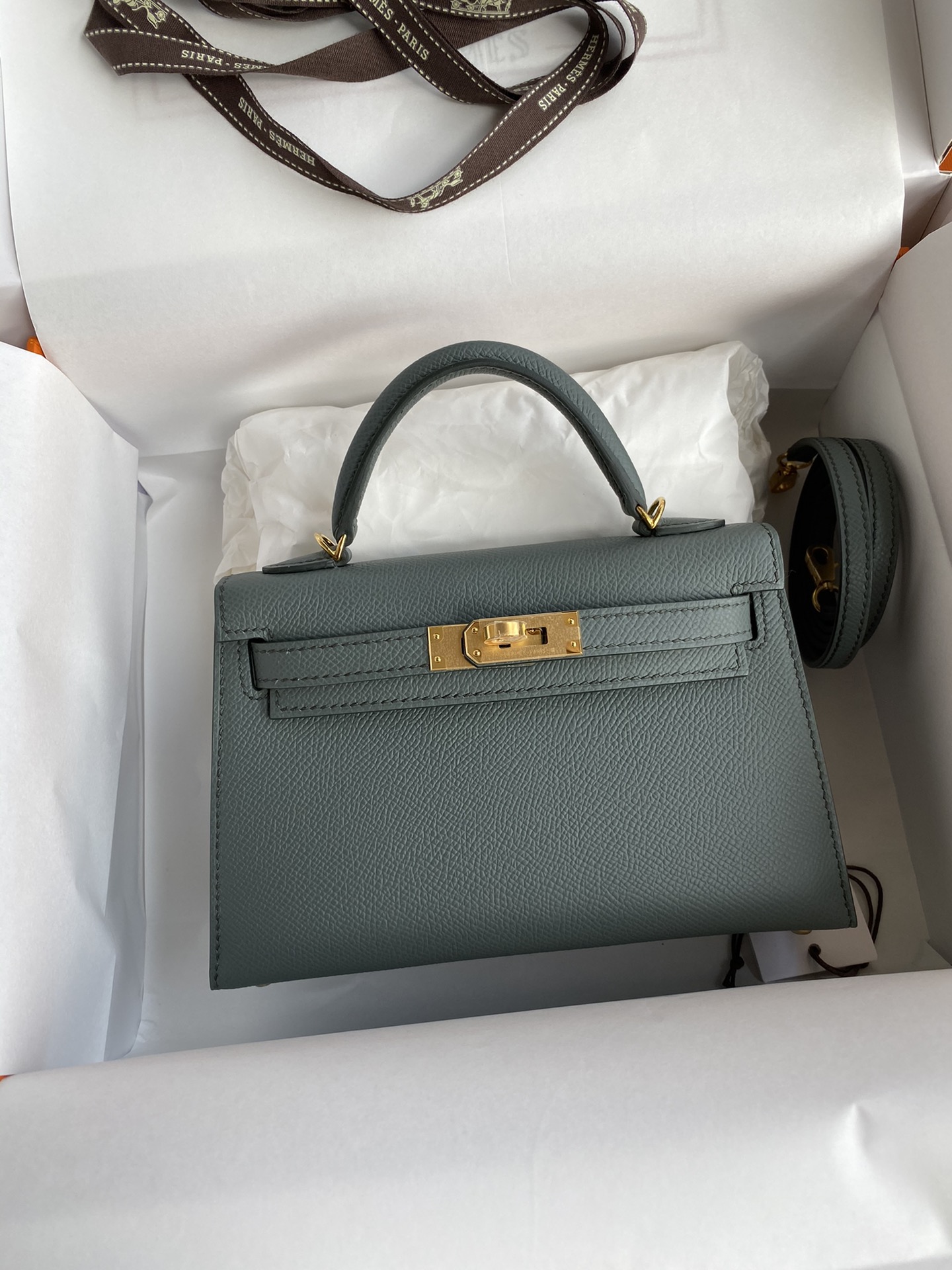 Hermes Kelly Mini II Bag 19CM In Vert Amande Epsom Leather